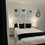 Apartment Parlement 5 Min *